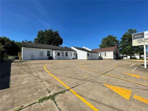 516 W High Street, Orrville, OH 44667