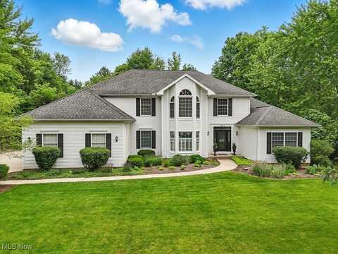 1497 Hunting Hollow Drive, Hudson, OH 44236