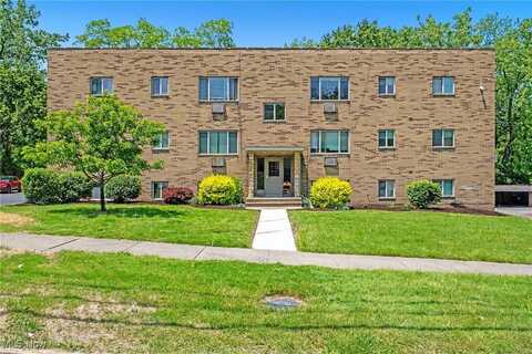 4560 E 104th Street, Garfield Heights, OH 44125