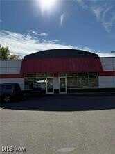 2110 E Main Street, Louisville, OH 44641