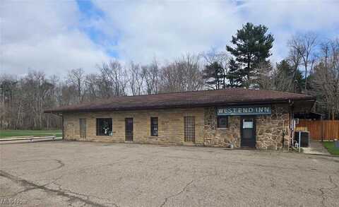 8044 Citrus Road NW, Malvern, OH 44644