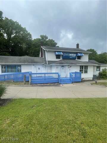 2470 Massillon Road, Akron, OH 44312