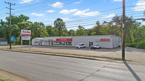 1301 Garfield Avenue, Parkersburg, WV 26101