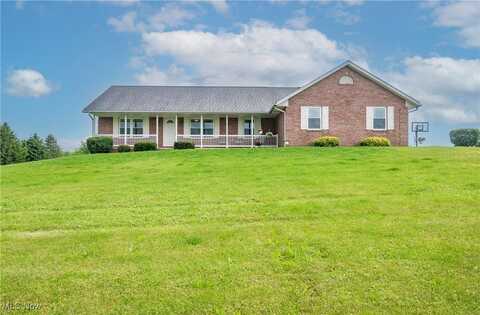 13584 Orrville Street NW, North Lawrence, OH 44666