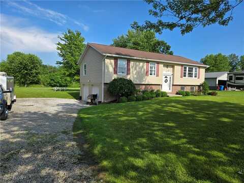 16535 Hosmer Road, Middlefield, OH 44062
