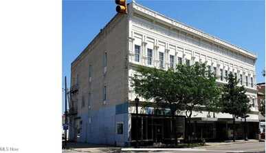 256 Main Street, Conneaut, OH 44030