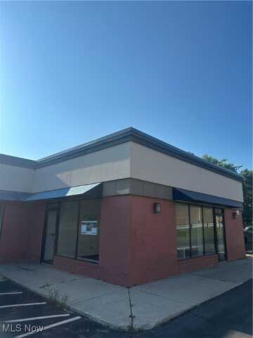 1140 W Pleasant Valley Road, Parma, OH 44134