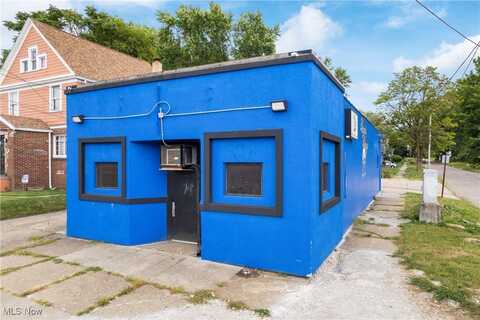 350 E South Street, Akron, OH 44311