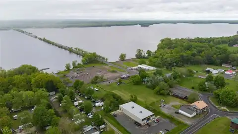 2242 Greenville Road, Cortland, OH 44410
