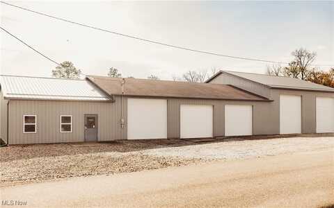 25900 Township Road 26, Coshocton, OH 43812