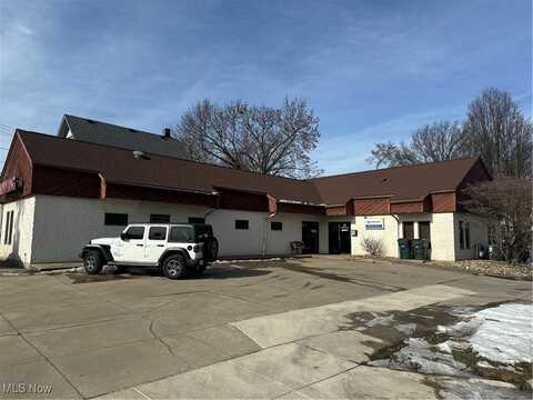 1107 Portage Trail, Cuyahoga Falls, OH 44223