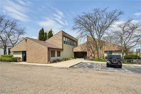 3500 W Market Street unit: 1, Fairlawn, OH 44333