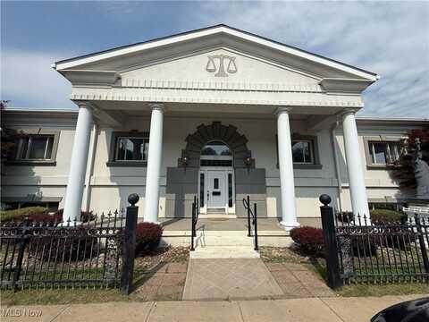 1511 Commerce Street, Wellsburg, WV 26070