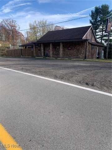 1446 Cove Road, Weirton, WV 26062