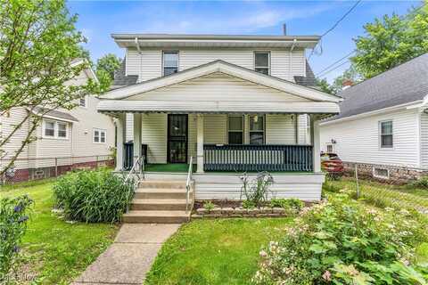 617 Whitney Avenue, Akron, OH 44306