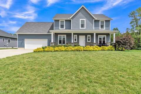 13196 Barrington Drive, Grafton, OH 44044
