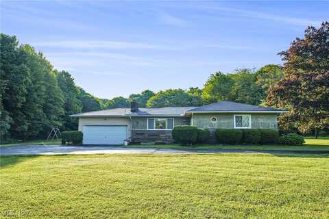 6315 Madison Road, Thompson, OH 44086