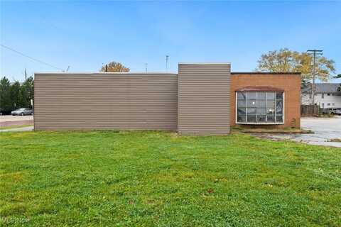 5222 Ridge Road, Parma, OH 44129