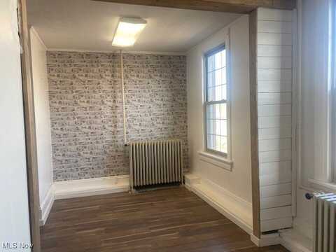 671 E State Street, Salem, OH 44460