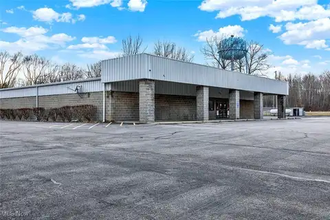 1428 Grandview Road, Lake Milton, OH 44429