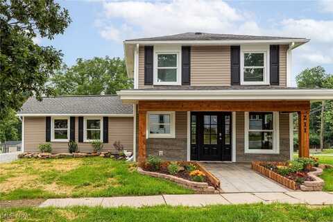 211 E Wood Street, Shreve, OH 44676