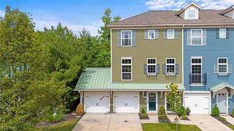 34 Grandview Drive, Rocky River, OH 44116