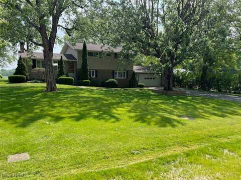 6144 15th Street NE, East Canton, OH 44730