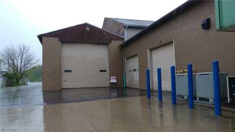 15525 W High Street unit: #3, Middlefield, OH 44062