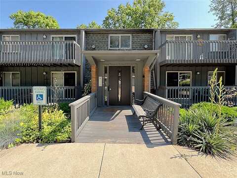 6220 Hidden Creek Drive unit: 311, Lorain, OH 44053