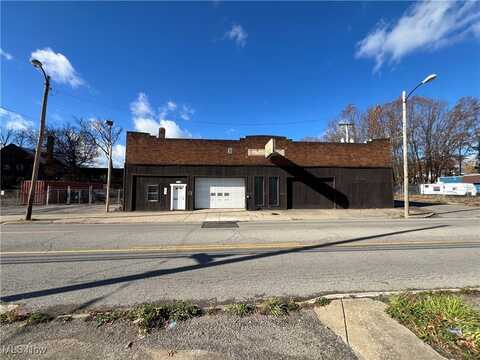 850 Wick Avenue, Youngstown, OH 44505