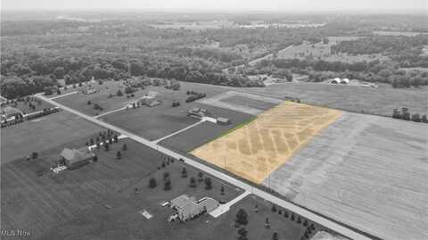 Brungard Road, New Middletown, OH 44442