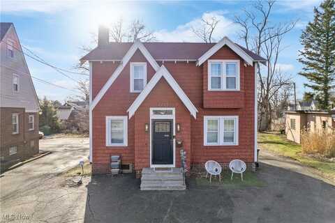 2709 Cleveland Avenue NW, Canton, OH 44709