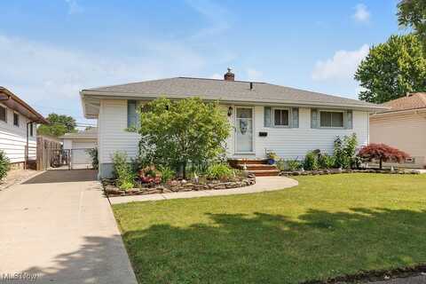 15382 Birchcroft Drive, Brook Park, OH 44142