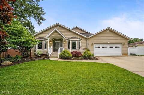 1549 Galaxy Drive, Mogadore, OH 44260