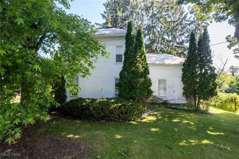 225 Burbank Street, Creston, OH 44217