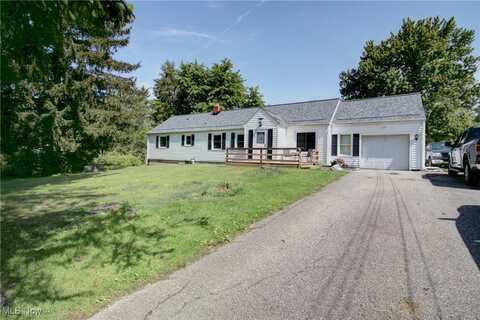7730 Cedar Road, Chesterland, OH 44026