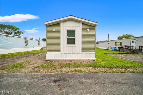 44 Eddie Road, Madison, OH 44057