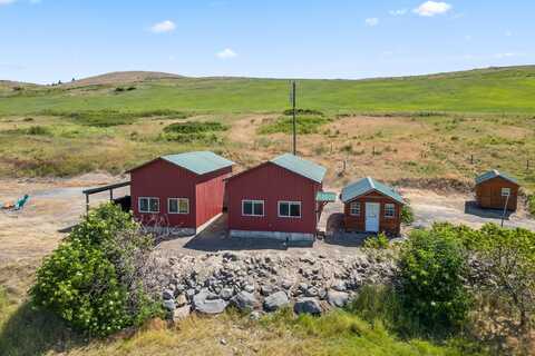 4497 HIGHWAY 25 S, HUNTERS, WA 99137