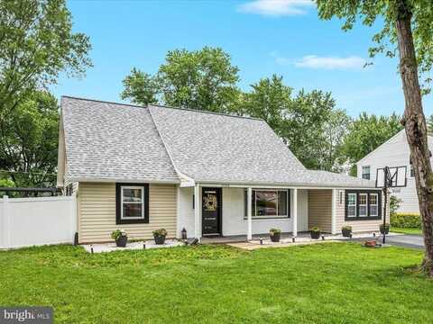 13222 Parson Lane, Fairfax, VA 22033