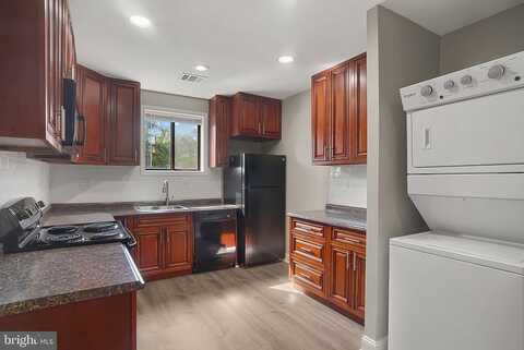 3922 Rolling Road, Pikesville, MD 21208