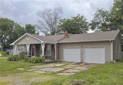 106 South Clark Street, Adrian, MO 64720