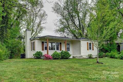110 Maplewood Knoll Drive, East Flat Rock, NC 28726