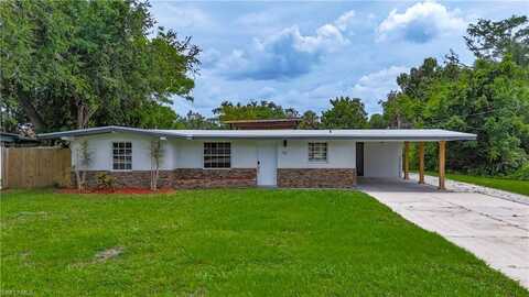 93 East Mariana Ave, North Fort Myers, FL 33917