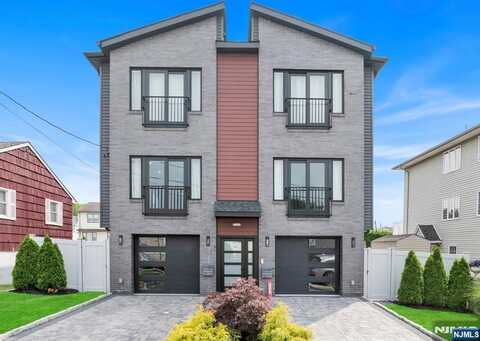 285 Julianne Terrace, Secaucus, NJ 07094