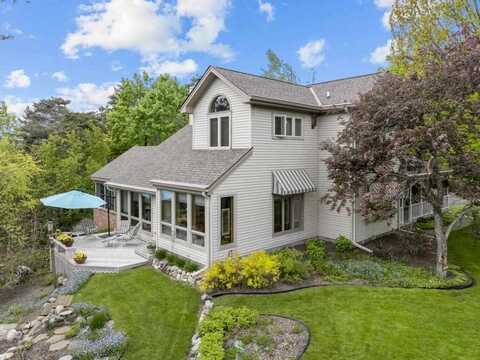 2397 Wildwood Harbor, Boyne City, MI 49712