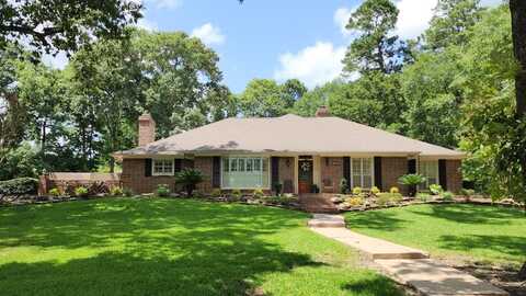 4207 Oak Creek, Nacogdoches, TX 75965