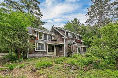 947 Province Road, Barnstead, NH 03218