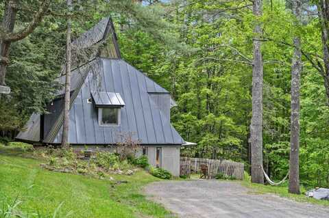 812 Airport Road, Fayston, VT 05660