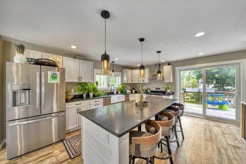 86 Chestnut Street, Claremont, NH 03743