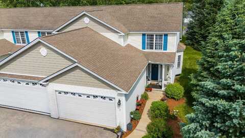 34 Mammoth Road, Hooksett, NH 03106